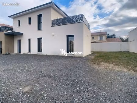 maison 5 pièces 136 m²