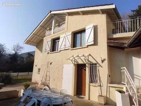 belle maison 3 chambres 135 m²