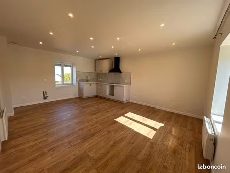 appartement t3 60 m² rénové – centre saint-étienne-des-oullières