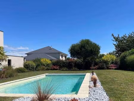 vente maison piscine à caen (14000) : à vendre piscine / 210m² caen