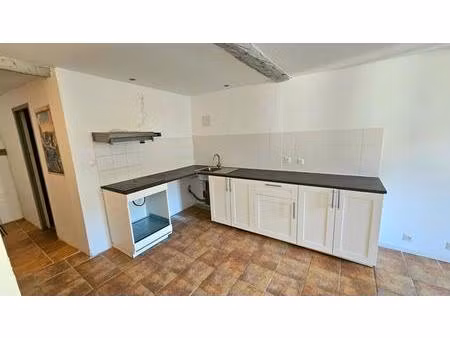 maison de rapport composée de 4 appartements