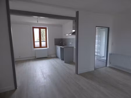 appartement 4 pièce(s) 78 m2 saint nizier le bouchoux