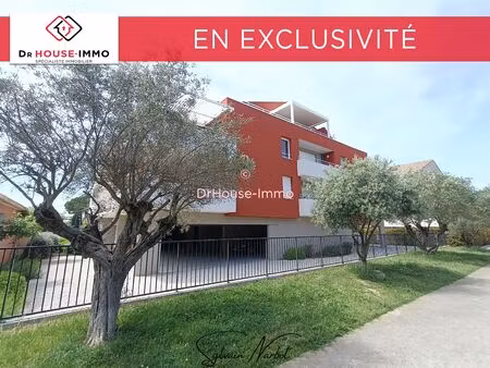 grand studio cabine avec pkg couvert dans résidence récente de 2021 (normes pmr)