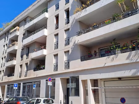 vente garage 13 m² marseille 5 (13005)