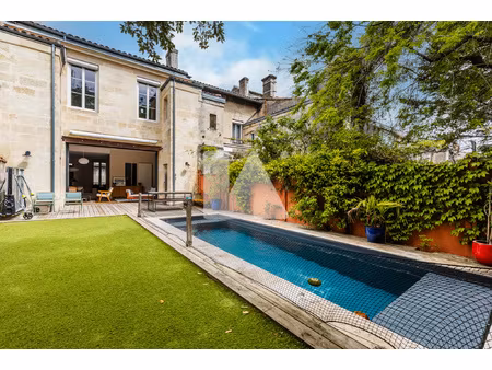 croix blanche maison jardin - garage