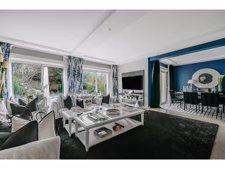 maison avec jardin - 8 pieces - 273 m²