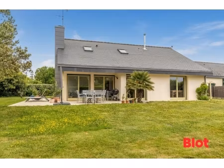 vente blot immobilier - maison d'architecte 4 chambres - 968m² de terrain