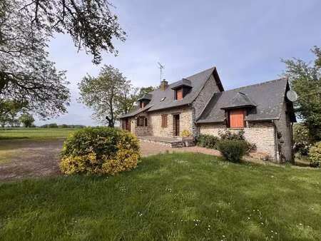 vente maison à madré (53250) : à vendre / 102m² madré