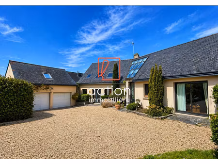 propriété d'exception avec vue mer panoramique et emplacemen