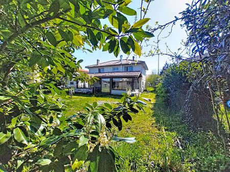 maison podensac 4 pièce(s) 149 m2