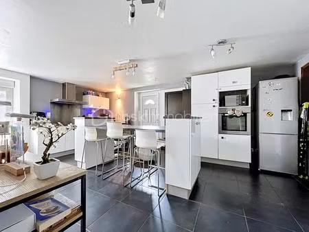 maison de ville de 75 m²