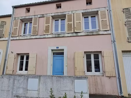 vente maison 4 pièces 84 m² rochefort (17300)