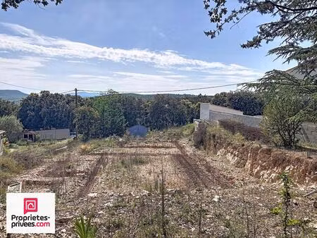 terrain à bâtir 636 m² viabilisé avec pc