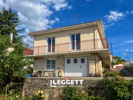 maison 6 pièce(s)  soyaux