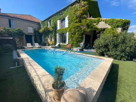 ledignan  maison en pierres de 211 m2 hab de type f6 et 108