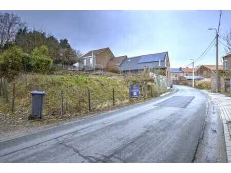 option! petite parcelle de terrain pour maison unifamiliale