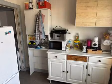 appartement 2 ch. à louer à namur  chaussée de waterloo