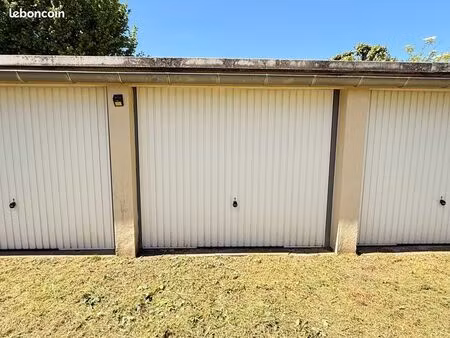 garage box parking