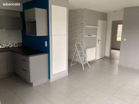 à louer : appartement t3 meublé de 56 m² carquefou centre