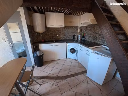 t1 duplex meublé - proche avenue 83 - la valette