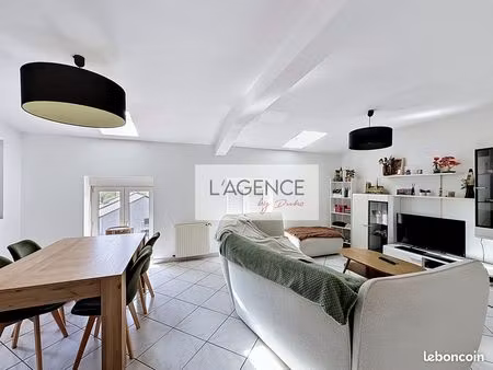 appartement 4 pièces 82 m²