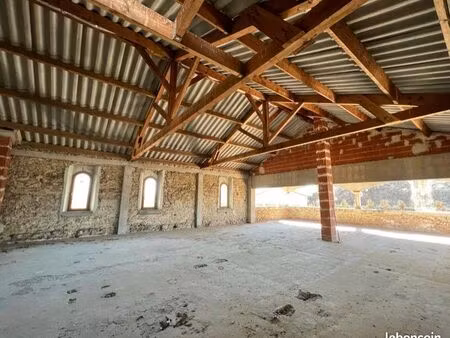 cherche bâtiment à louer