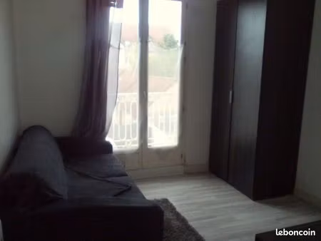 appartement f1 les mureaux