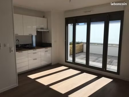 appt t2  porte de paris  saint denis