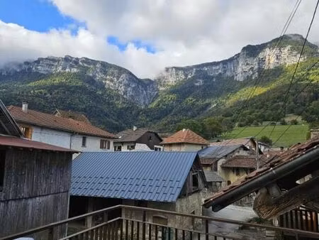 maison de village 3 pièces 74 m²