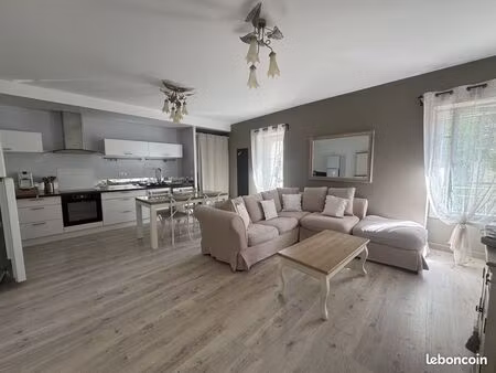 appartement 3 pièces 69 m²