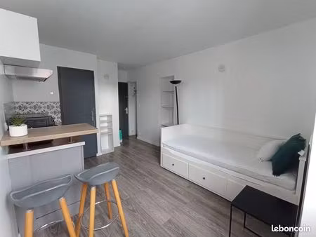 location studio meublé nantes