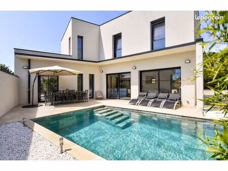 maison 6 pièces 172 m²