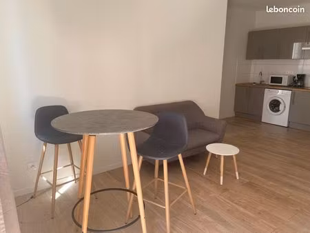 beau t2 meublé centre ville saint laurent sur saône