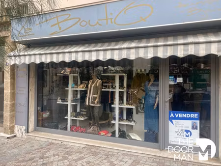 vente locaux professionnels 1 pièce 30 m² à le lavandou (83980)  99 000 €
