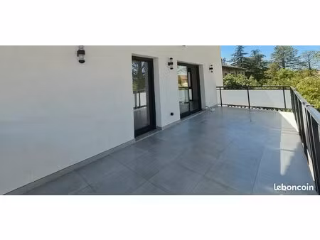 t4 récent de 90m2 avec terrasse de 24 m2 sur thil