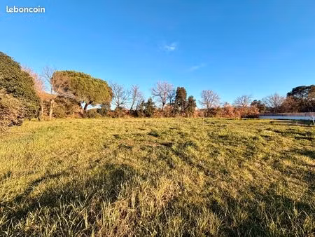 terrain 350 m² pierrefeu du var