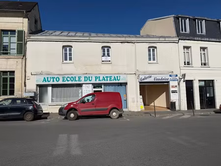 vente locaux professionnels à laon (02000)  489 000 €
