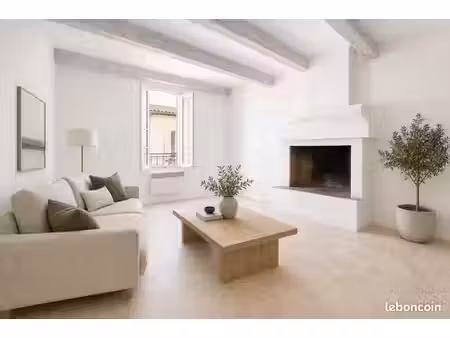 maison 9 pièces 220 m²