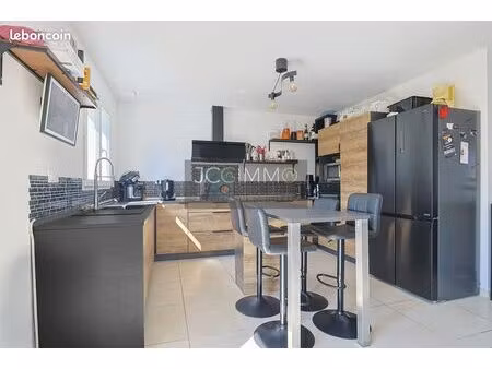 appartement 5 pièces 100 m²