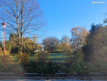 terrain 1517 m² autremencourt