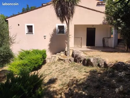 lorgues  grande maison avec un appartement de 77 m² habitable