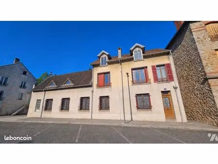 maison 6 pièces 160 m²
