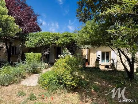 propriété 4 pièces 90 m²