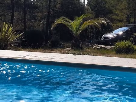 villa avec piscine  dépendance et grand terrain -verdon- cadre exceptionnel