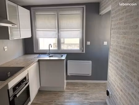 maison 4 pièces à villeneuve-saint-germain – 75 m²