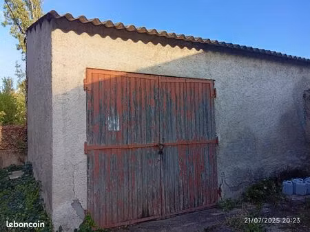 garage / remise avec fosse – terrain 72 m²