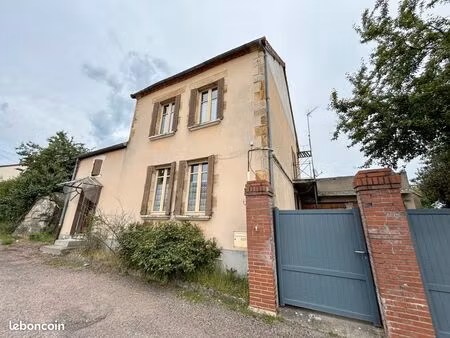 maison 5 pièces 111 m²