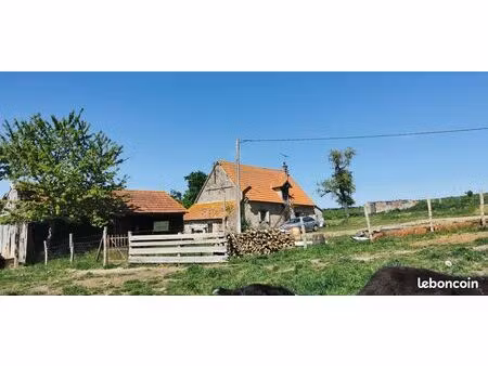 fermette au milieu de 7ha