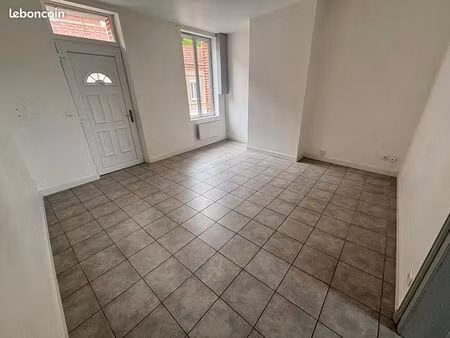 maison 3 pièces 55 m²