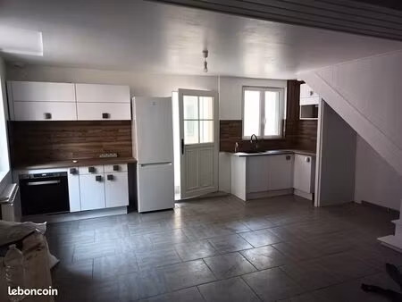 a louer maison de ville f3